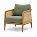 Fauteuil en bois de teck avec accoudoirs en rotin et coussins en lin vert